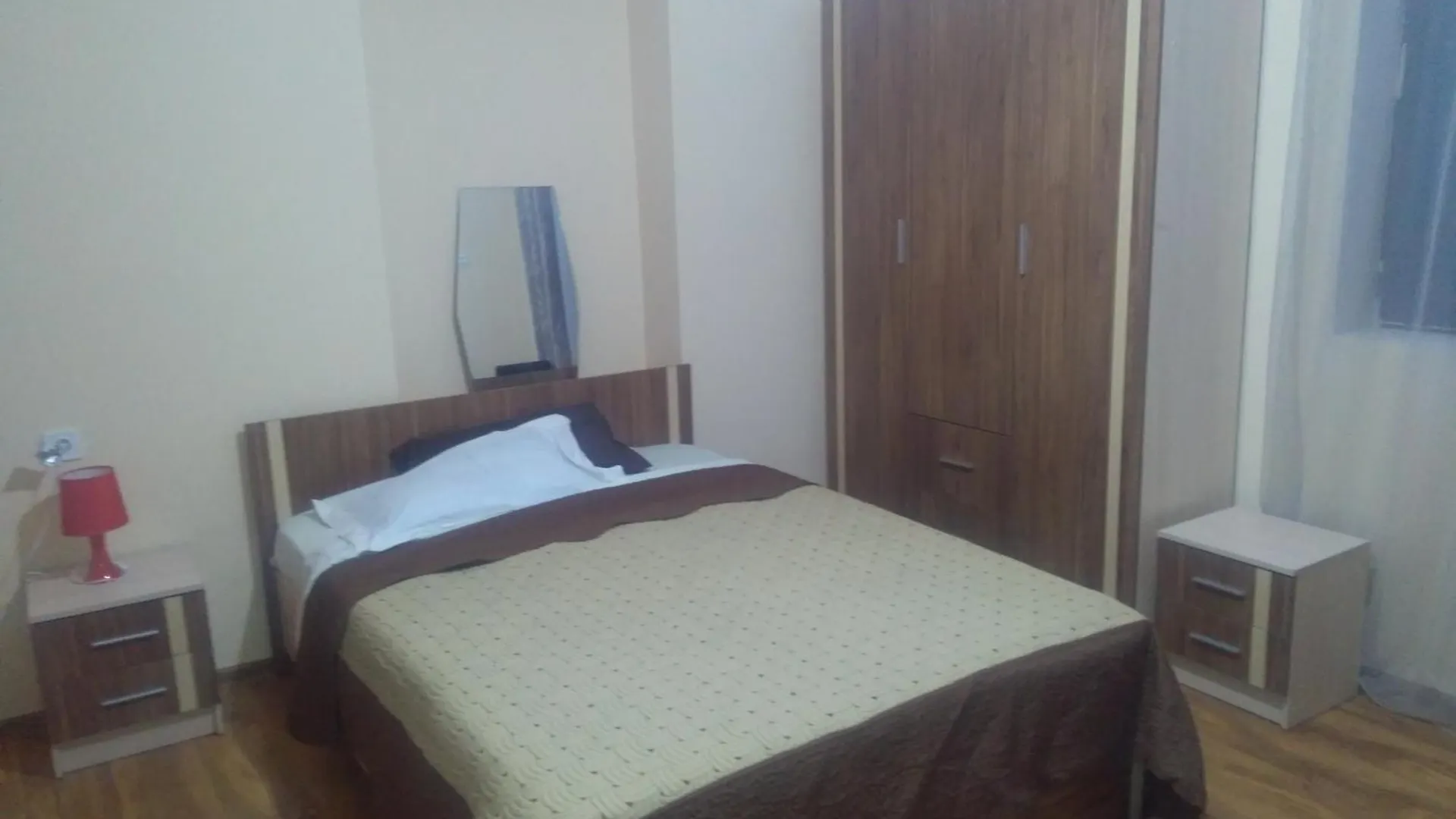 Mia B&B Old Тбилиси Отель