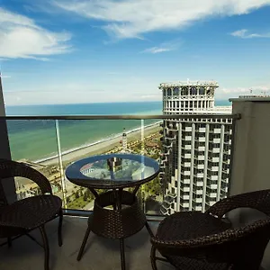 https://holiday-check-inn-batumi.batumihotels.net